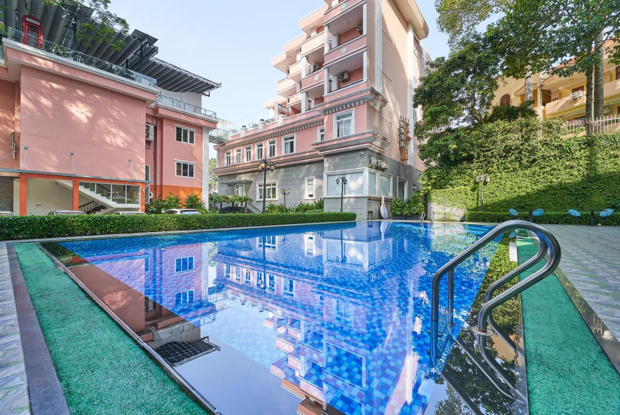 Bcons Riverside Hotel Binh Duong Thu Dau Mot Exterior foto